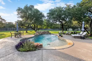 105 Royal Springs Ln, Crawford, TX 76638 - Photo 4