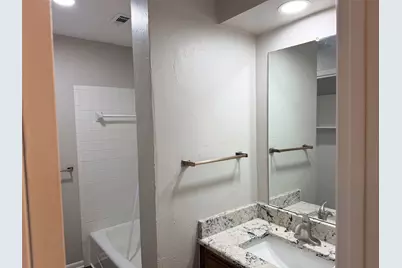 1014 Bluebird Drive, Irving, TX 75061 - Photo 10