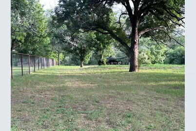 4000 Pecan Lane, Benbrook, TX 76116 - Photo 6