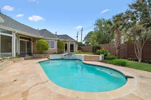 6020 Parksedge Ln, Dallas, TX 75252 - Photo 38