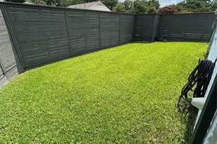 6014 Daven Oaks Dr, Dallas, TX 75248 - Photo 24