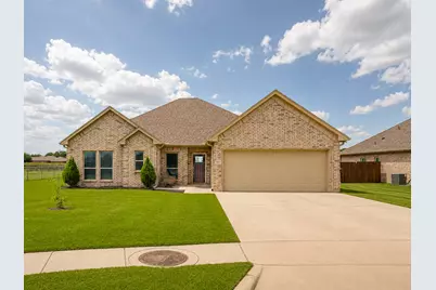 505 N Neu Drive, Lindsay, TX 76250 - Photo 1