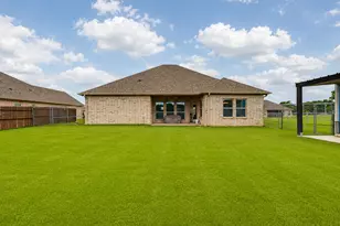 505 N Neu Dr, Lindsay, TX 76250 - Photo 30