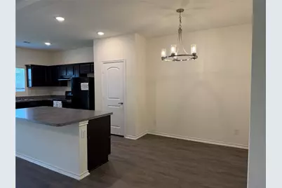 2237 Diamond Drive, Grand Prairie, TX 75051 - Photo 6