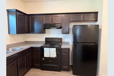 2237 Diamond Drive, Grand Prairie, TX 75051 - Photo 10