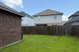 2237 Diamond Dr, Grand Prairie, TX 75051 - Photo 36