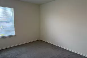 2237 Diamond Dr, Grand Prairie, TX 75051 - Photo 26