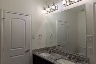 2237 Diamond Dr, Grand Prairie, TX 75051 - Photo 16