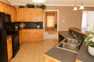 305 Bob White St, Pittsburg, TX 75686 - Photo 8