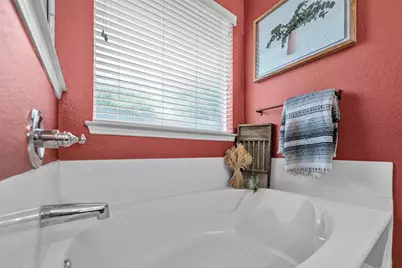 11209 Beechgrove Court, Fort Worth, TX 76140 - Photo 24