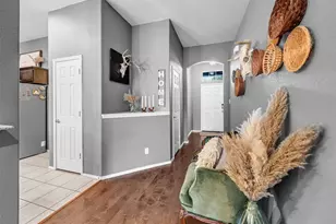 11209 Beechgrove Ct, Fort Worth, TX 76140 - Photo 6