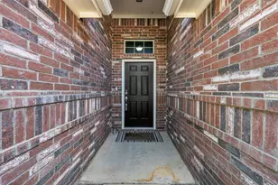 11209 Beechgrove Ct, Fort Worth, TX 76140 - Photo 4