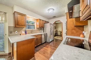 7005 Briarwild Ct, Fort Worth, TX 76133 - Photo 8