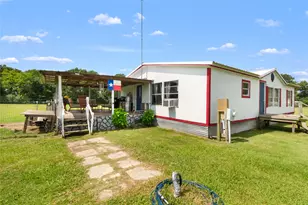 1501 2nd St, Kerens, TX 75144 - Photo 4