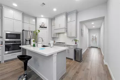 9108 Winding Creek Drive, Little Elm, TX 75068 - Photo 12