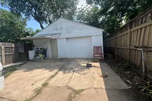 8810 Eldon Dr, Dallas, TX 75217 - Photo 20
