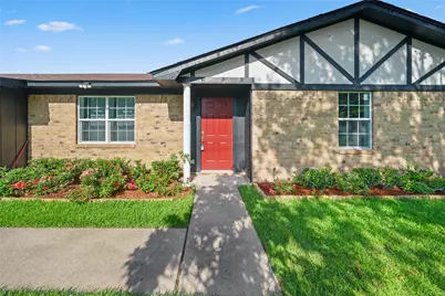 309 Gray Street, Henderson, TX 75652 - Photo 2