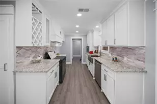 309 Gray St, Henderson, TX 75652 - Photo 12