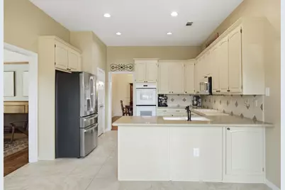 2741 Fox Glenn Court, Hurst, TX 76054 - Photo 12