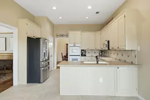2741 Fox Glenn Ct, Hurst, TX 76054 - Photo 12