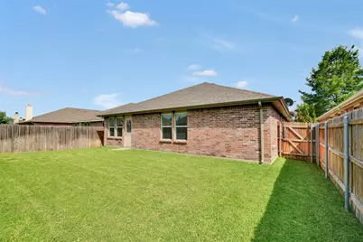 803 Underhill Drive, Arlington, TX 76002 - Photo 30