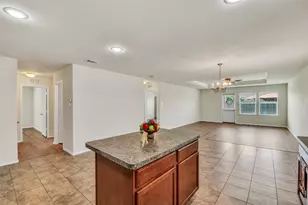 803 Underhill Dr, Arlington, TX 76002 - Photo 8