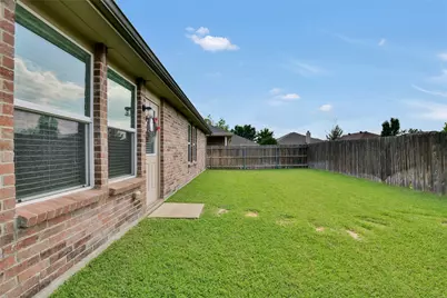 803 Underhill Drive, Arlington, TX 76002 - Photo 28