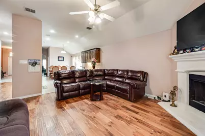 10128 Longranger Drive, Fort Worth, TX 76053 - Photo 12