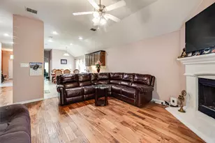 10128 Longranger Dr, Fort Worth, TX 76053 - Photo 12