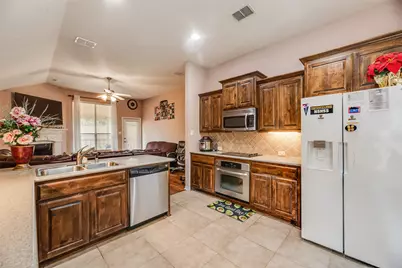 10128 Longranger Drive, Fort Worth, TX 76053 - Photo 10