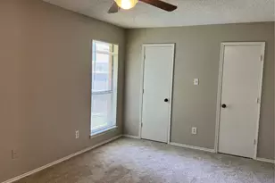 1010 Irene St, Burleson, TX 76028 - Photo 4