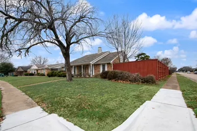 1323 Rivercrest Boulevard, Allen, TX 75002 - Photo 2