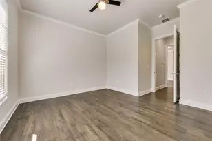 8841 Creek Run Rd, Fort Worth, TX 76120 - Photo 18