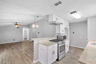 1614 N Yale Dr, Garland, TX 75042 - Photo 10