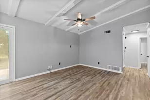 1614 N Yale Dr, Garland, TX 75042 - Photo 8