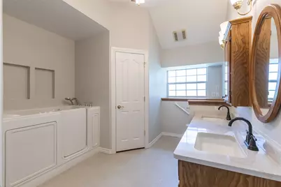 5433 Meadow Drive, Abilene, TX 79606 - Photo 16