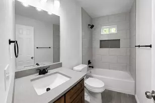 610 W Austin St, Paris, TX 75460 - Photo 8
