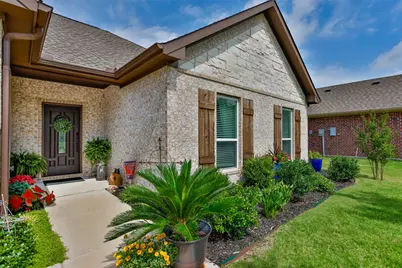 1127 Vintage Avenue, Gainesville, TX 76240 - Photo 2
