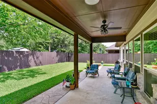 1127 Vintage Ave, Gainesville, TX 76240 - Photo 32