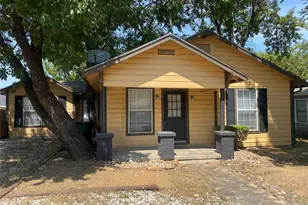 403 Marshall St, Sanger, TX 76266 - Photo 2