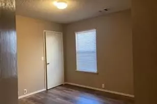 4211 Falcon Dr, Sherman, TX 75092 - Photo 10