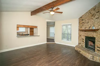 2019 W Nathan Lowe Road, Arlington, TX 76017 - Photo 2