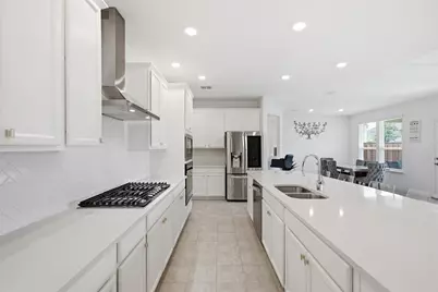 4504 Gilmer Drive, McKinney, TX 75071 - Photo 6