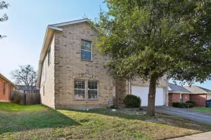 3019 Appaloosa Dr, Dallas, TX 75237 - Photo 2