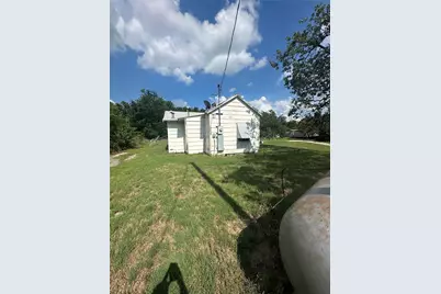 306 County Road 3677, Paradise, TX 76073 - Photo 4