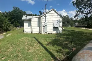 306 Co Rd 3677, Paradise, TX 76073 - Photo 4