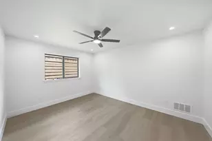7130 Debbe Dr, Dallas, TX 75252 - Photo 28