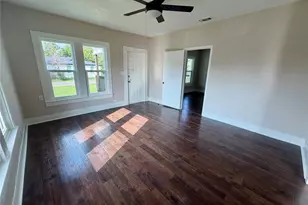 217 Dunlap, Italy, TX 76651 - Photo 8