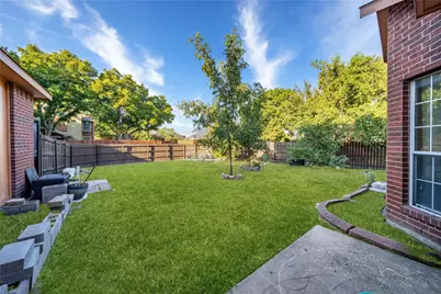 2702 Crosslands Drive, Garland, TX 75040 - Photo 22