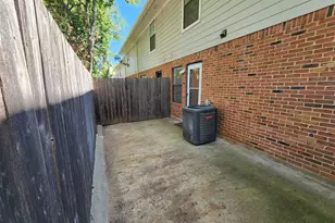 716 W Mulberry St, Denton, TX 76201 - Photo 20